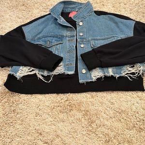Signatures Jean jacket small